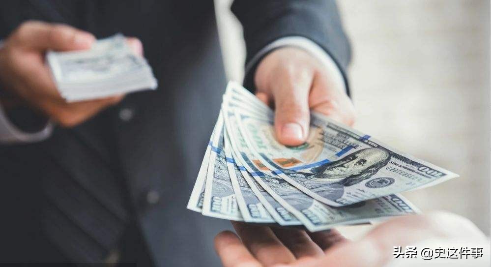 民警抓获一男子扮女装去卖淫,抓捕酒托女现场图片