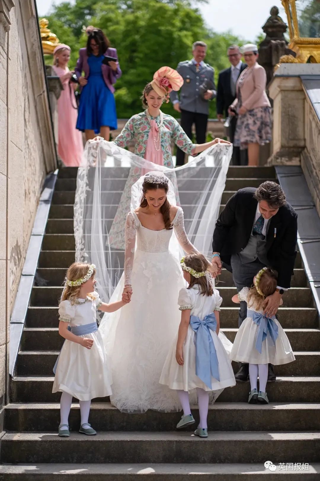 威廉凯特大婚,威廉凯特婚礼王室标准照