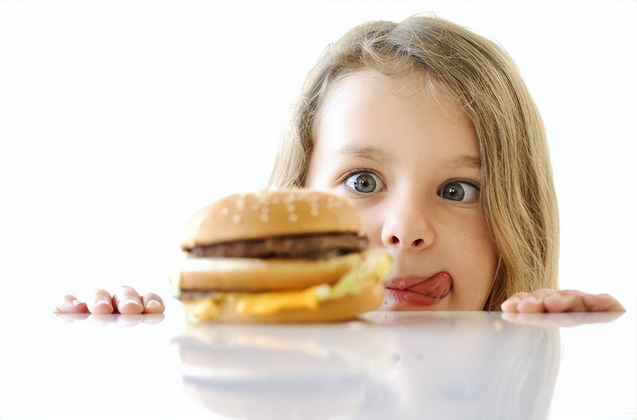 老人不吃肉寿命长吗,82岁的老人骨折适合吃什么
