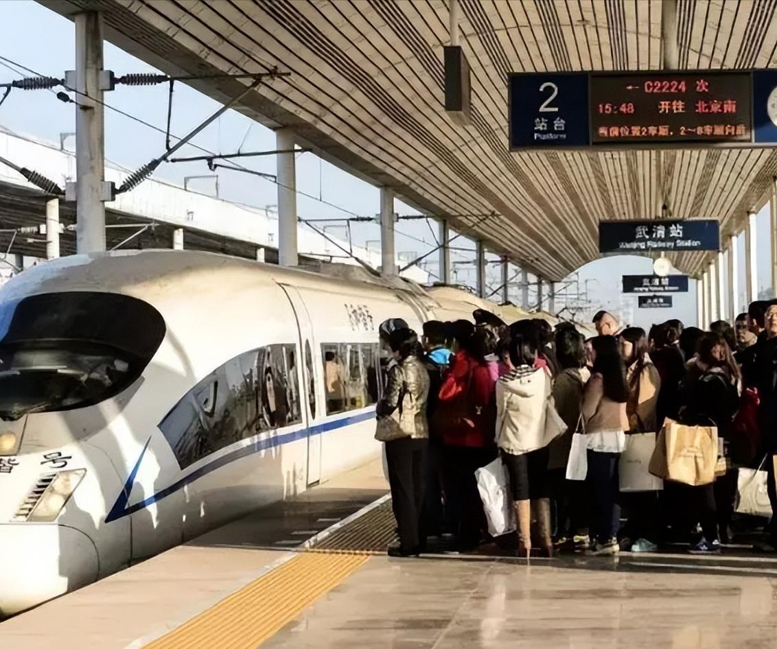 日本高铁百公里耗电是多少,日本高铁耗电量