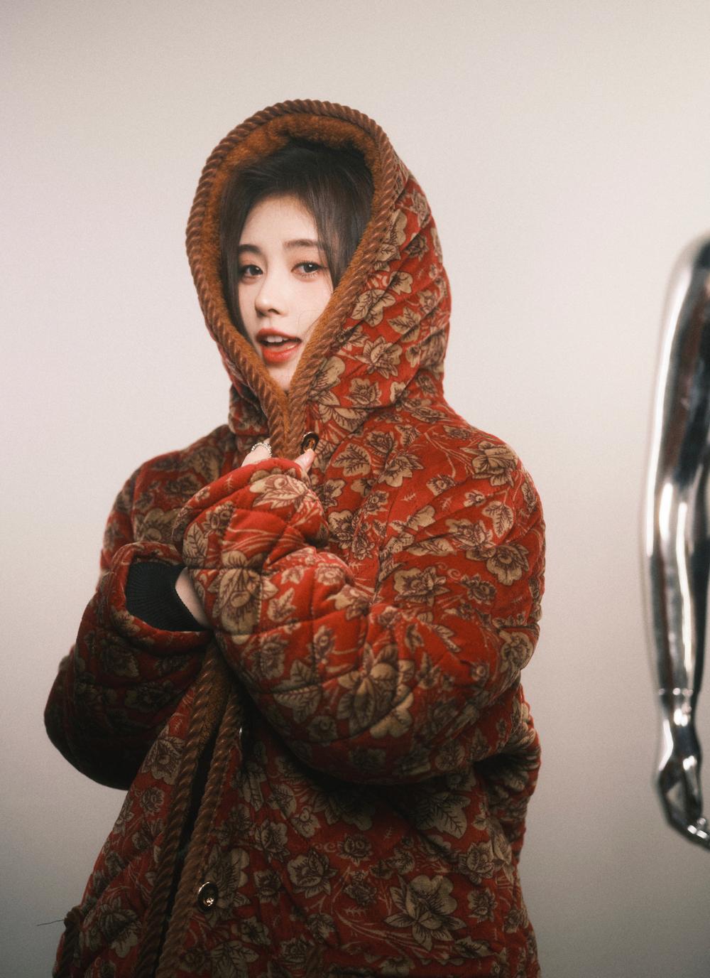 鞠婧祎流量惊呆前辈,鞠婧祎为什么不是流量小花