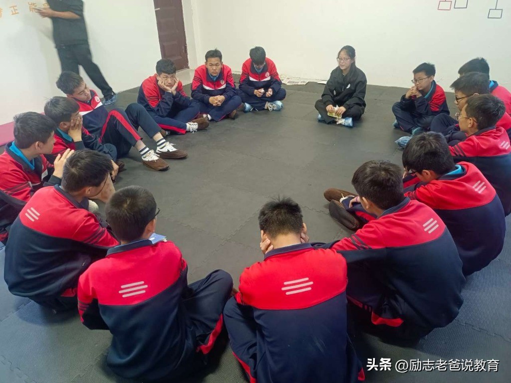 孩子读书压力大情绪不稳定怎么办,孩子感觉读书压力大