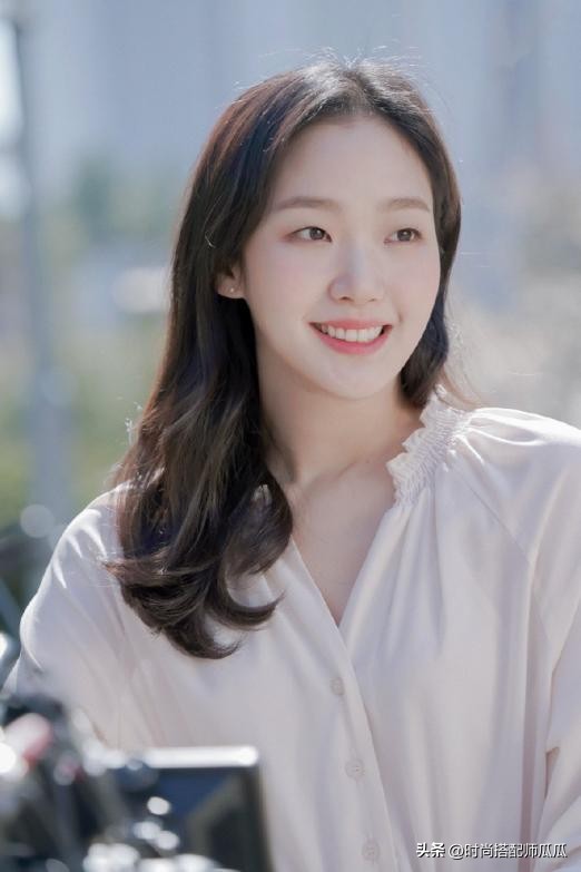 发际线后移适合的短发型,适合发际线后移头发少的发型