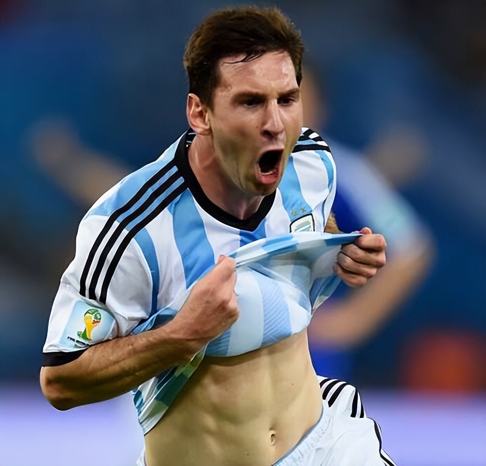 梅西和c罗喜欢吃什么,梅西跟c罗怎么那么瘦