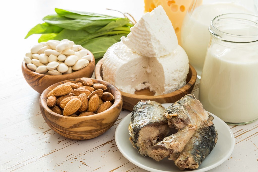 老年人怎么补钙不便秘,老年人缺不缺钙要做哪些检查