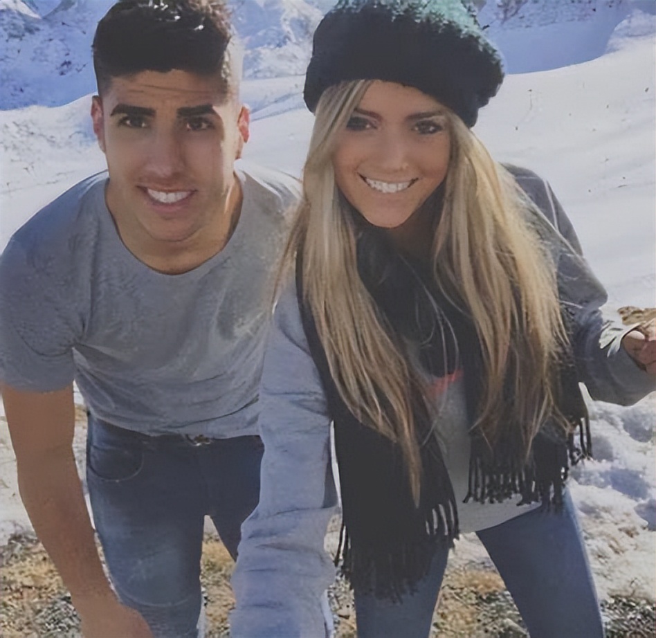 世界杯太太团美女,世界杯太太团恩佐老婆