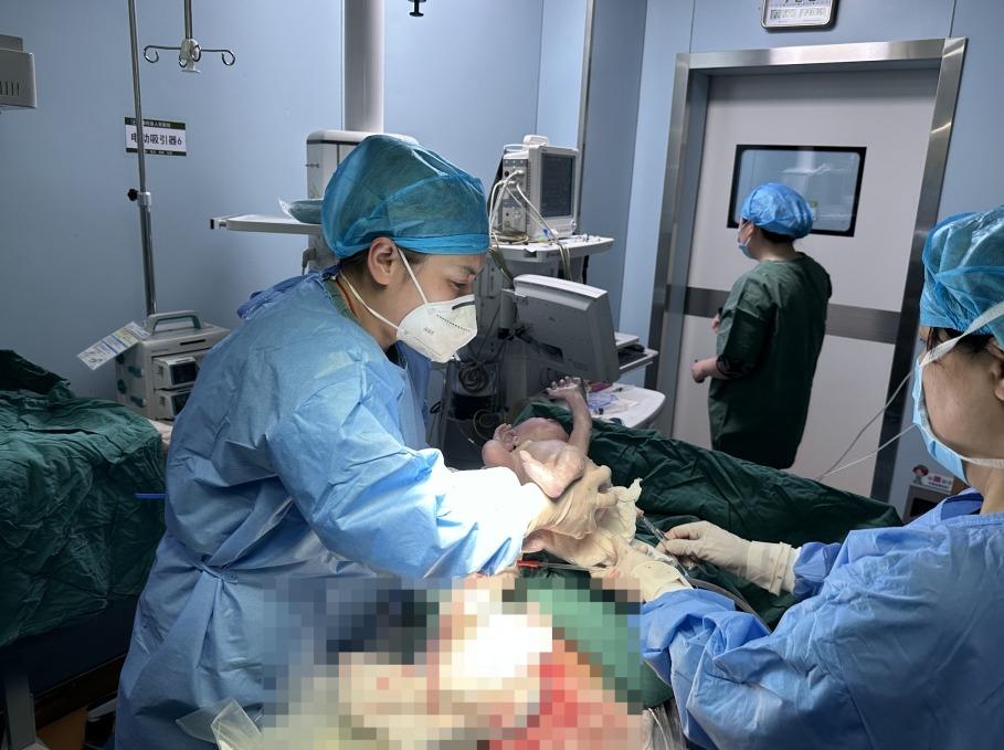 隆回县人民医院产科,隆回县人民医院产科病房一体