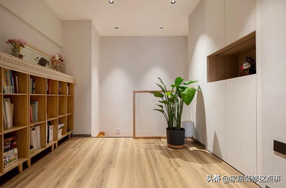 90后清新少女独居住宅自由自在,独居女孩的温馨小屋安全感爆棚