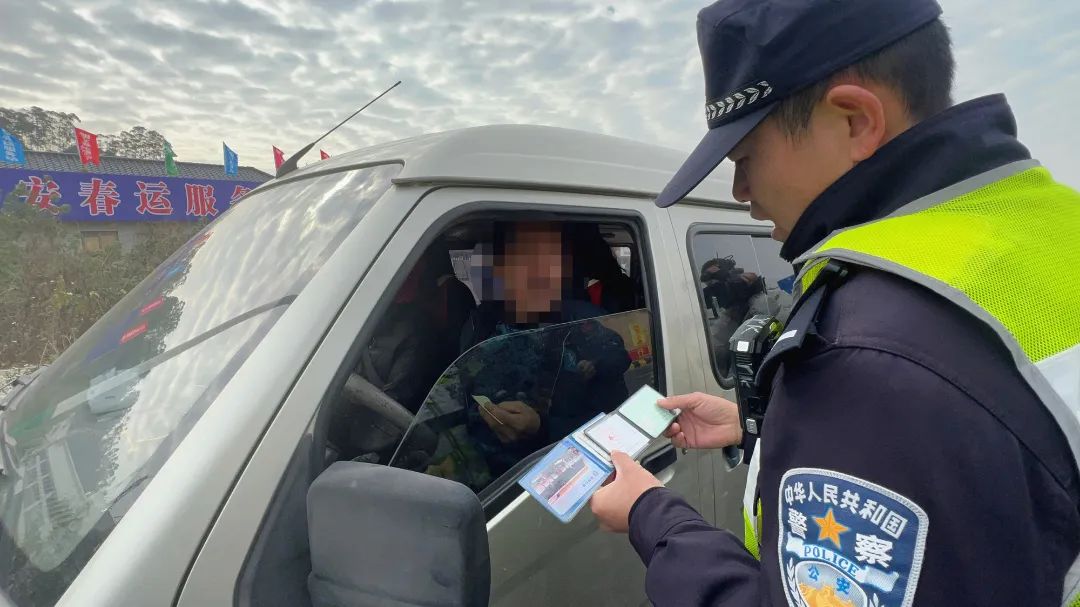 厦门机场发布通知,厦门机场运行提示