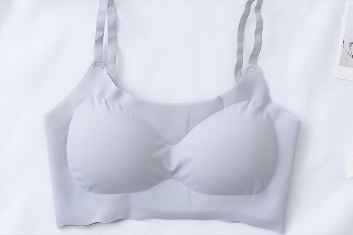 女性*处私**的润滑液是如何产生的？如何改善*处私**干燥？医生告诉你