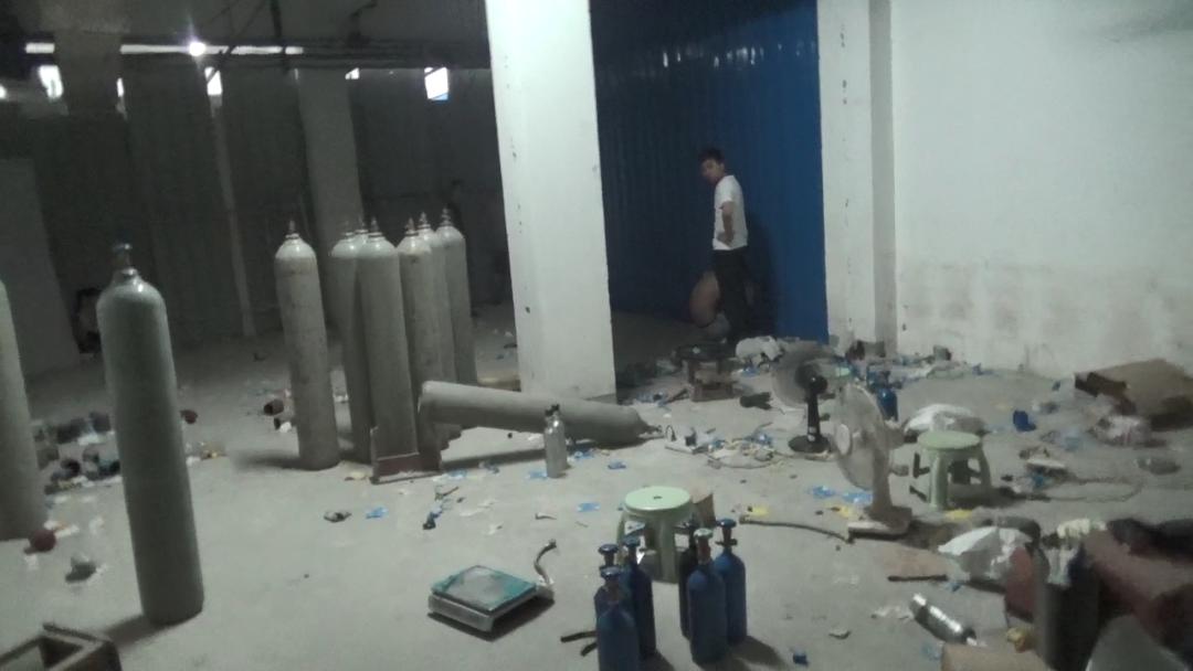 月获利近10万！安徽19人贩卖笑气被抓！祸害女性的笑气有多泛滥？