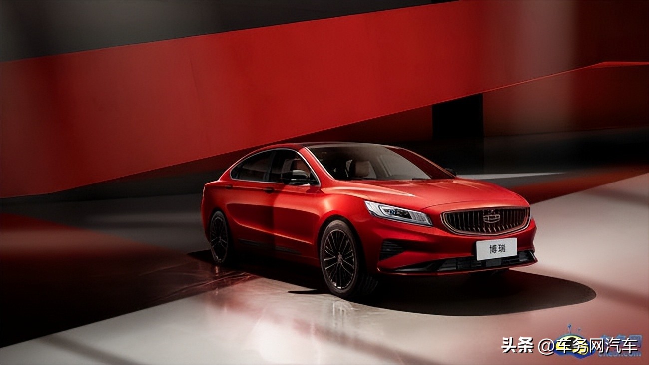 国产中型轿车新款奔腾b70值得买吗,一款车如何俘获人心且看奔腾b70