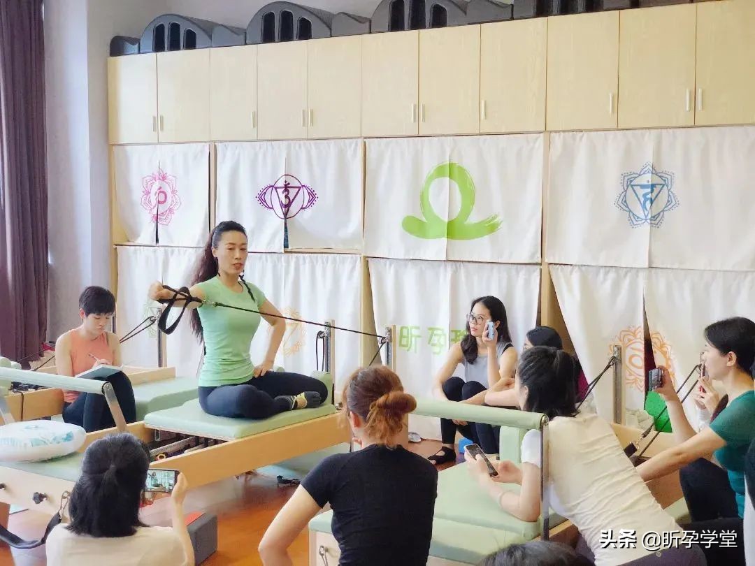 普拉提孕产瑜伽教练培训班,孕产普拉提大器械教练培训