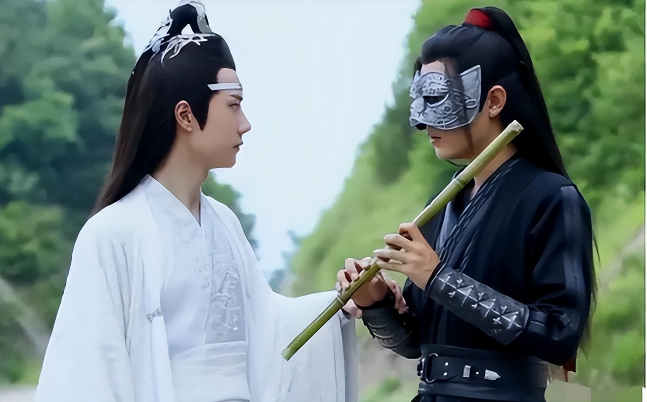 电视剧中的不忍直视,为什么电视剧拍戏只有上半身