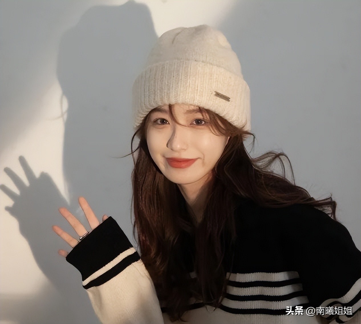 显脸小的帽子戴法,为什么有人戴帽子显脸大