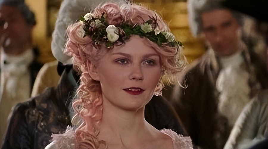 中世纪西欧贵族假发,中世纪欧洲贵族假发