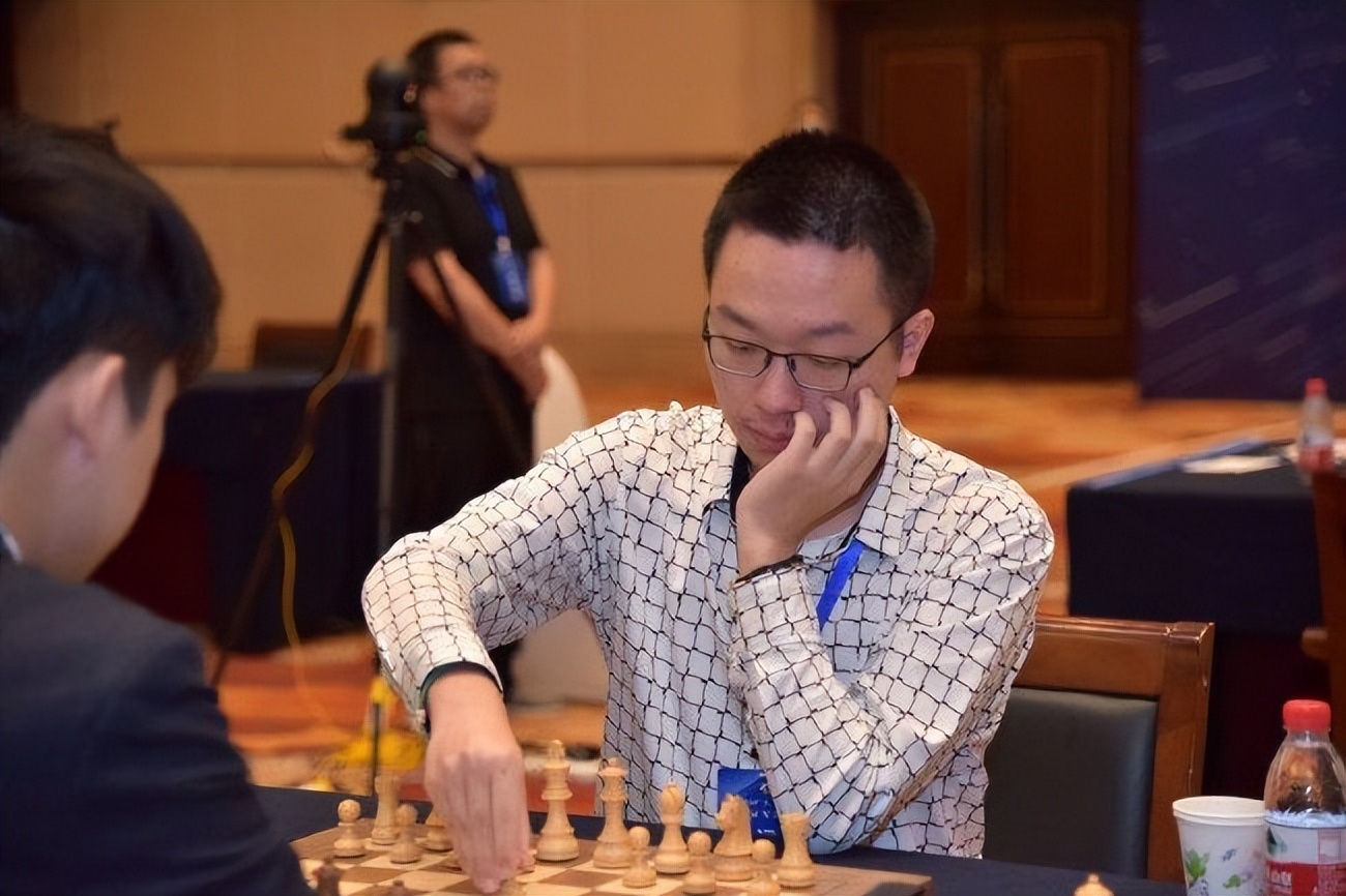 韦奕获男子个人赛冠军,韦奕夺冠