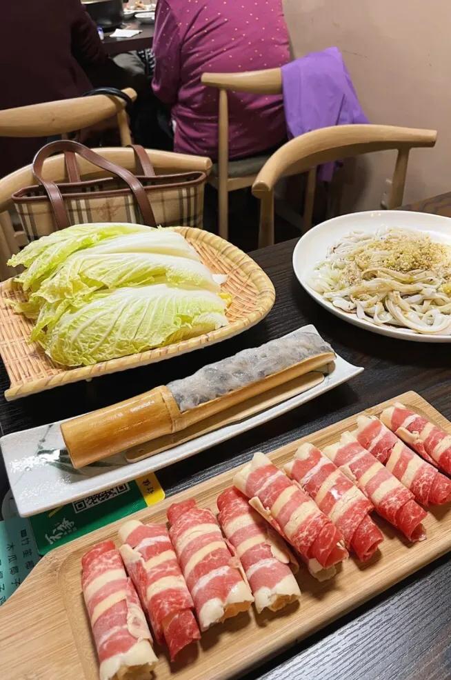 江门好吃的椰子鸡推荐！老板娘的服务堪称海底捞的椰子鸡店