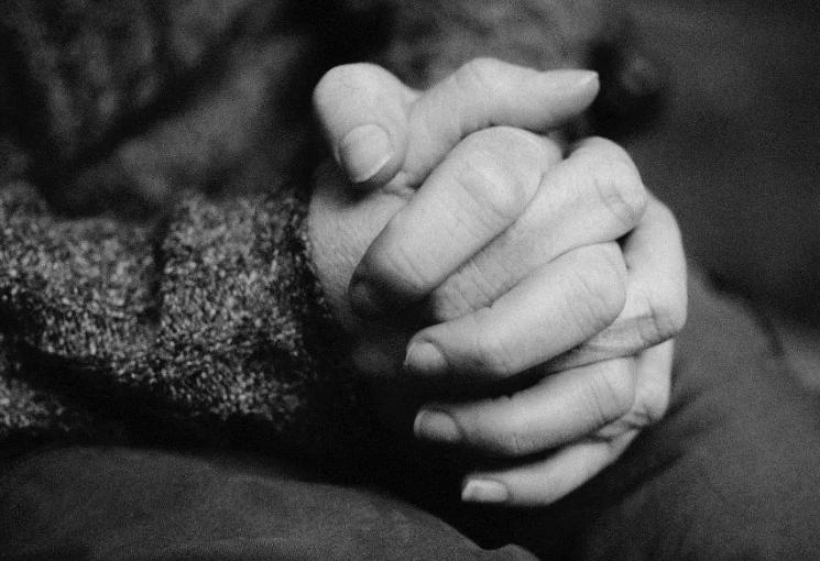 凭初中学历54岁保安写出40万字小说，被选入“中国当地文学库”！