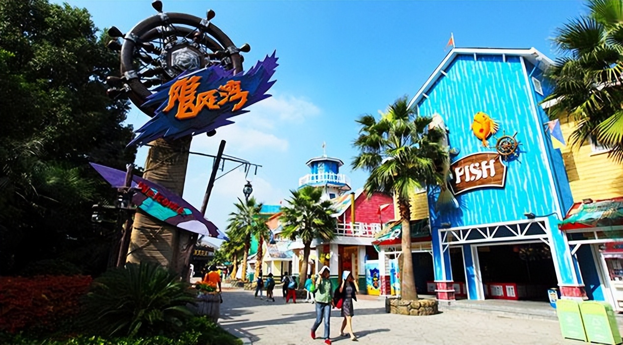 上海的欢乐谷有哪些,上海欢乐谷一共有多少个游玩项目