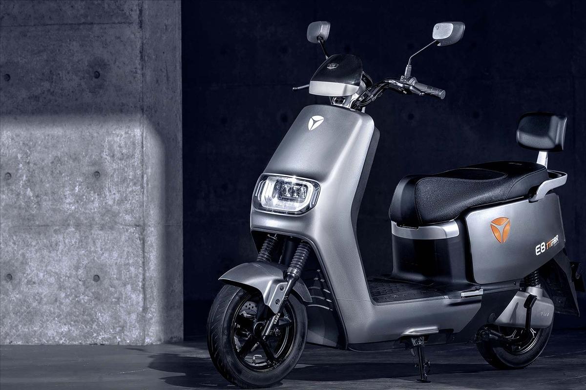 小刀和雅迪哪个车更实用,雅迪小刀的优缺点