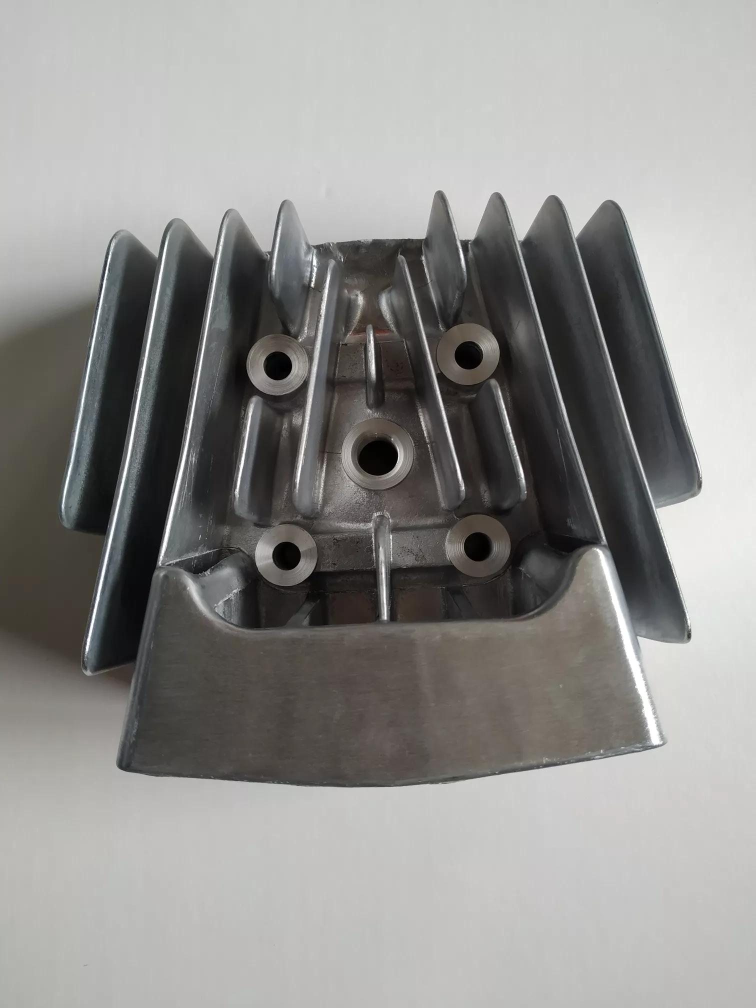 金城铃木ax100和金城100的区别,铃木ax100摩托车爆发力好吗