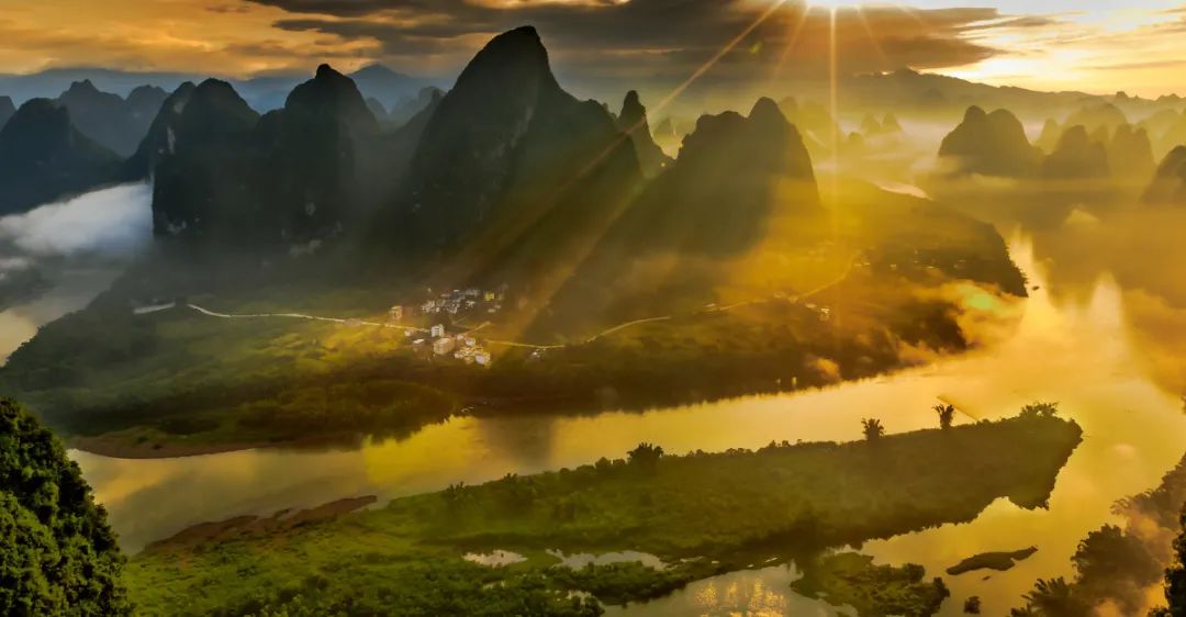 父爱如山如大海般深沉,父爱如山就是最伟大的爱