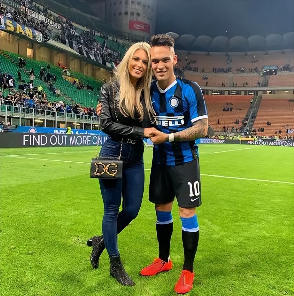 世界杯太太团颜值,世界杯太太团英国辣妹