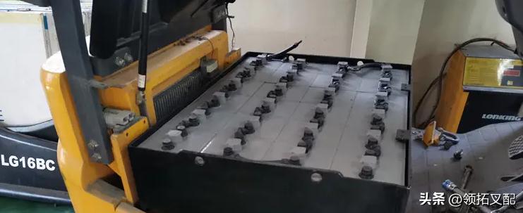 蓄电式叉车电池使用注意的问题,叉车蓄电池使用手册