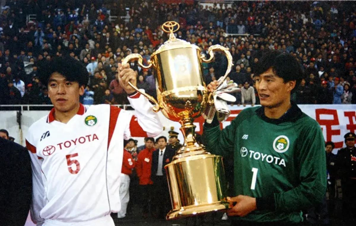 瓒崇悆寰愬紭,瓒崇悆寰愬紭鏂伴椈