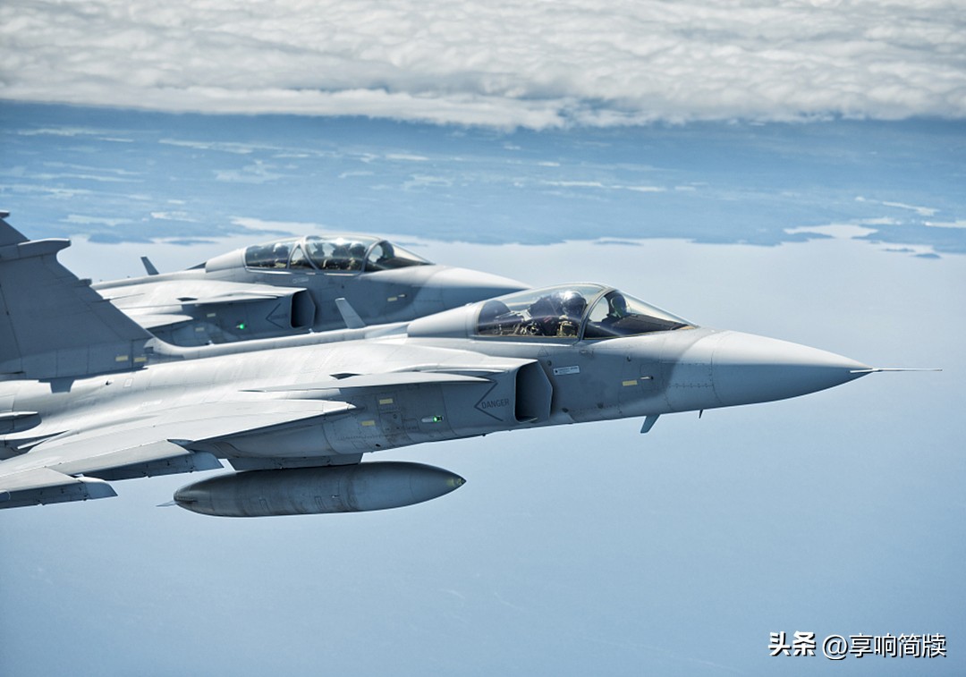 jas-39鹰狮战斗机,jas39鹰狮战斗机外贸版