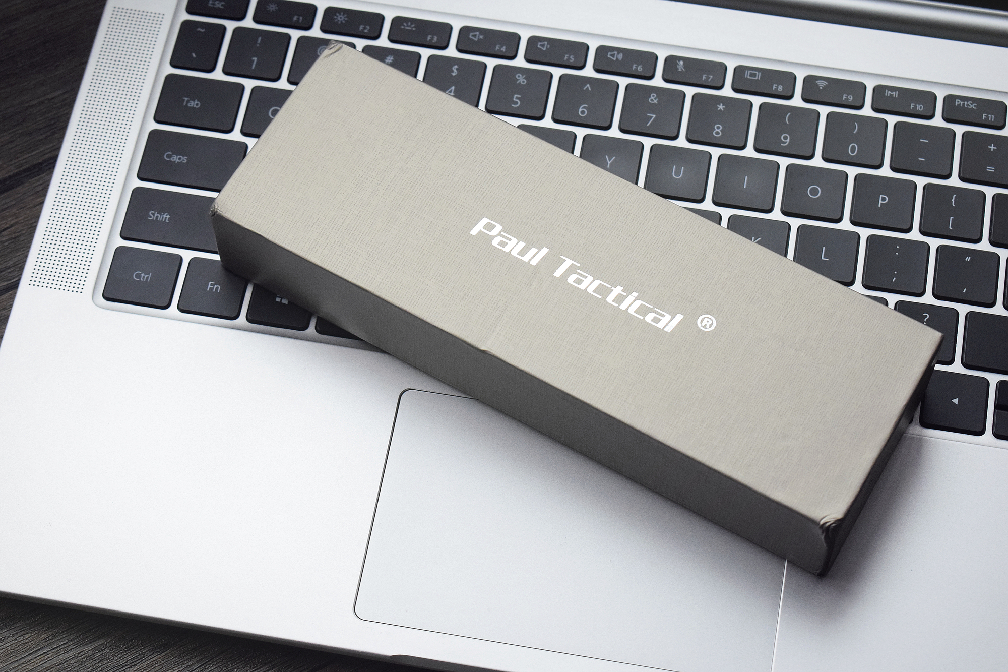 一笔多能，危急时刻展身手！弘安保罗“钛锐”战术笔体验