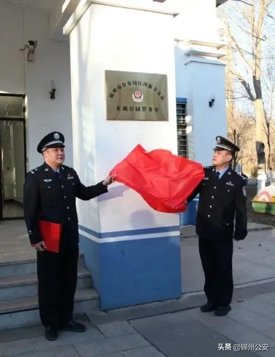 锦州市府广场一道美丽的风景线,锦州凌河东湖