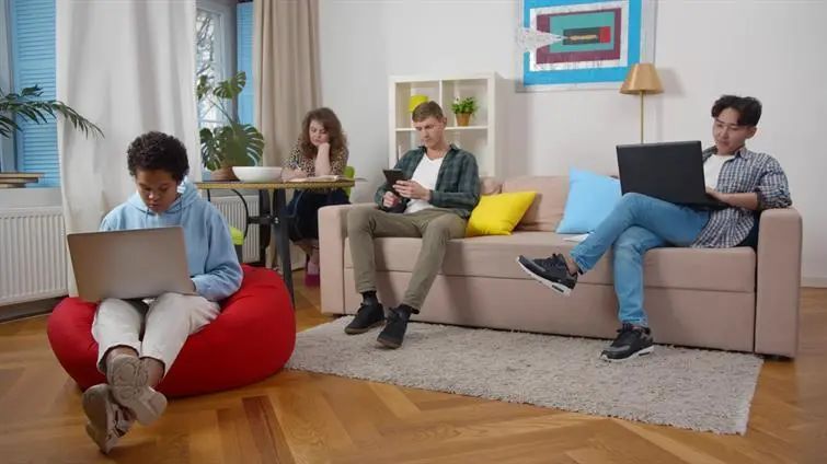 加拿大房东被租客折腾得苦不堪言,加拿大房东留住租客