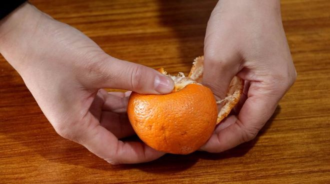 橘子皮千万别扔这样用效果惊人,橘子皮的三个使用小妙招