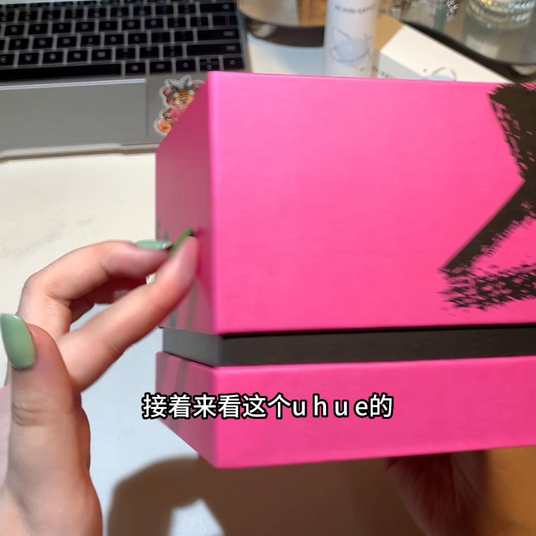 文案：快速提升妆容精致度的好物开箱，用好的产品真的可以...