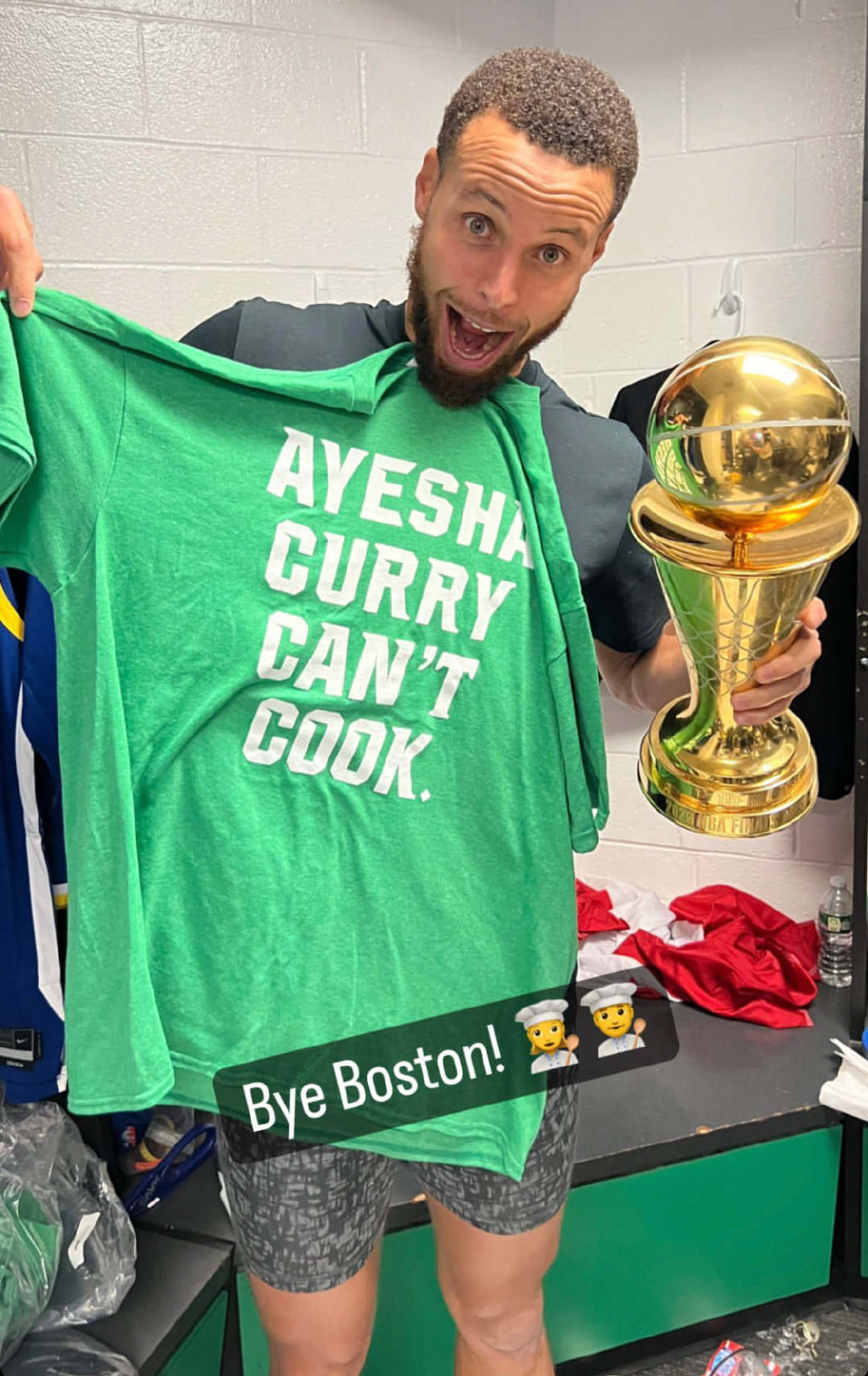 库里四次夺冠数据,库里再夺一冠安德玛