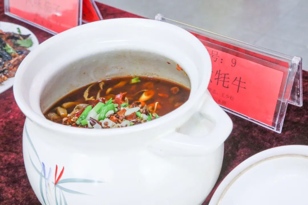 南湖行知丨引爆全场！当美食与体育邂逅，会擦出怎样的火花？