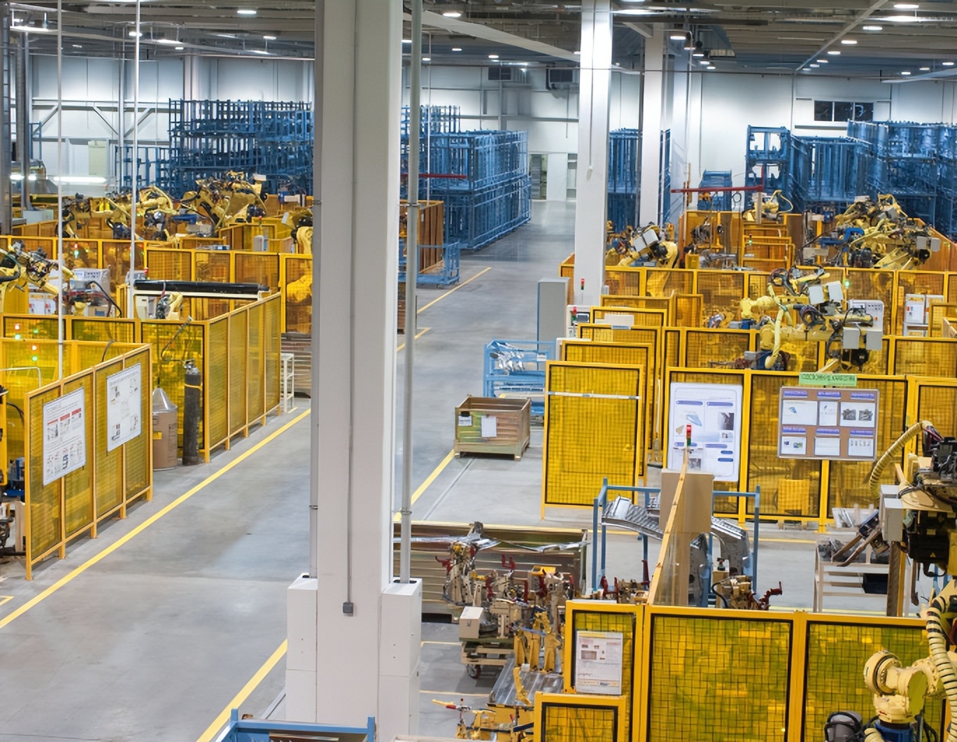 国内工厂是怎么压榨工人的,八小时工作制度算压榨吗