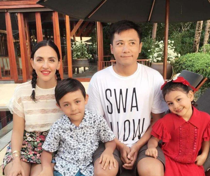 刘烨与谢娜的爱情史,刘烨和谢娜结过婚没