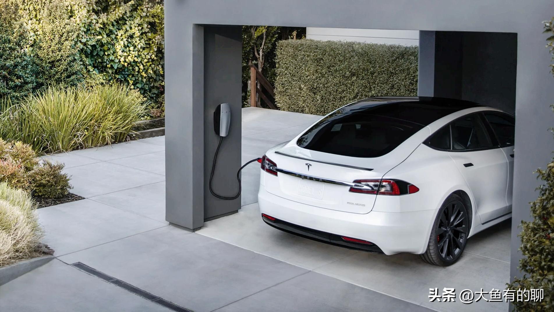 特斯拉modely四元锂电池寿命,特斯拉model3磷酸铁锂电池寿命