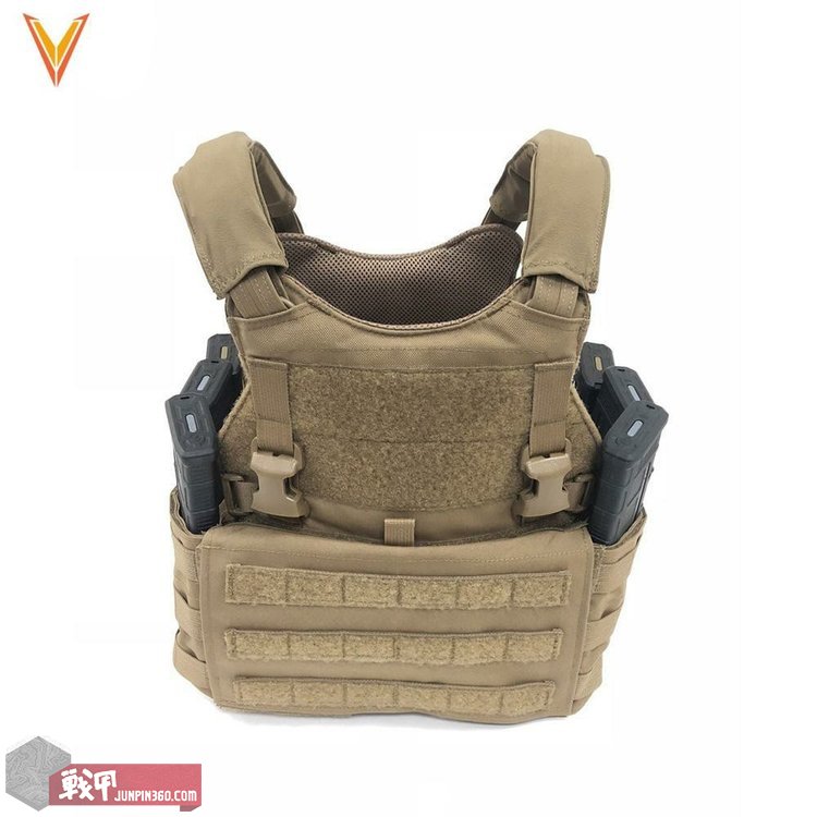 舒适轻薄,功能全面——PewTactical复刻SCARABSC10背心简评