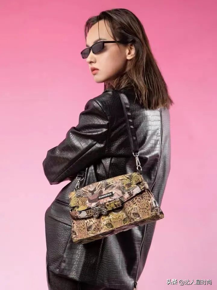 小ck一样的女士包推荐,小ck最值得入手的包