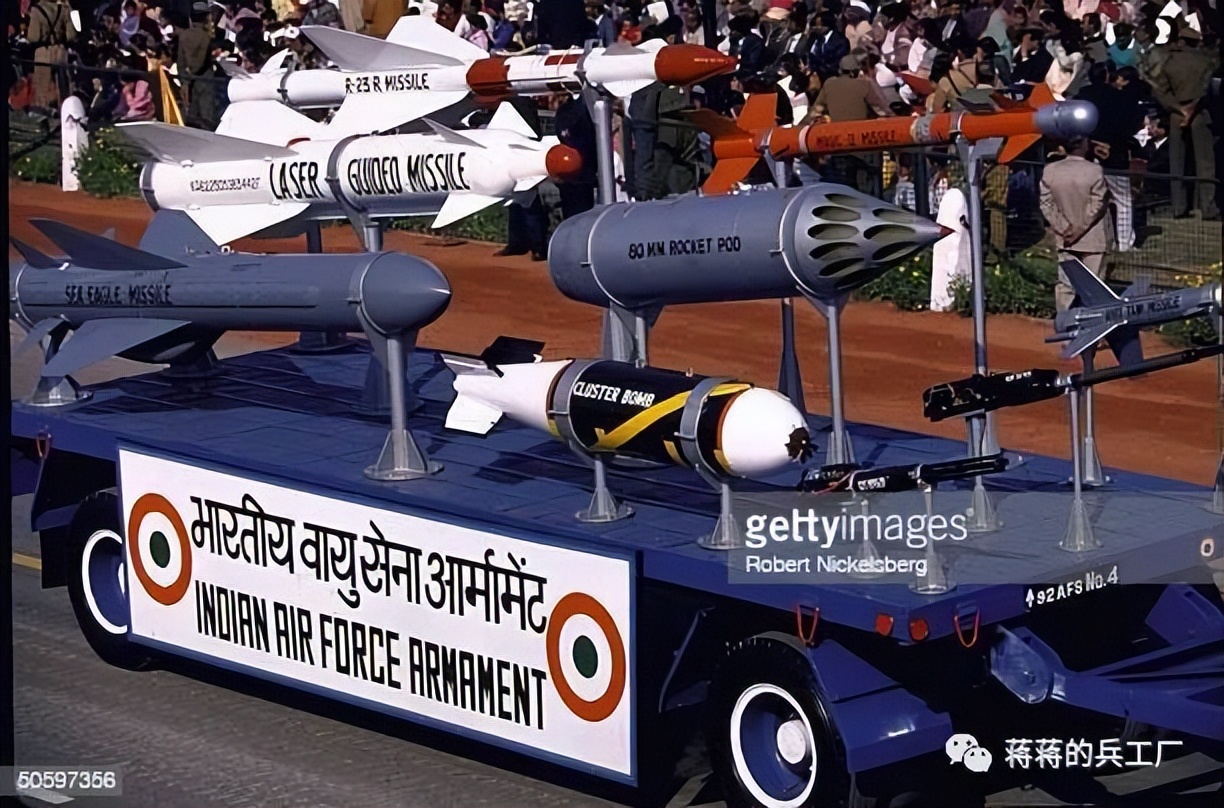 印度试射反潜导弹,印度海军试射国产反舰导弹