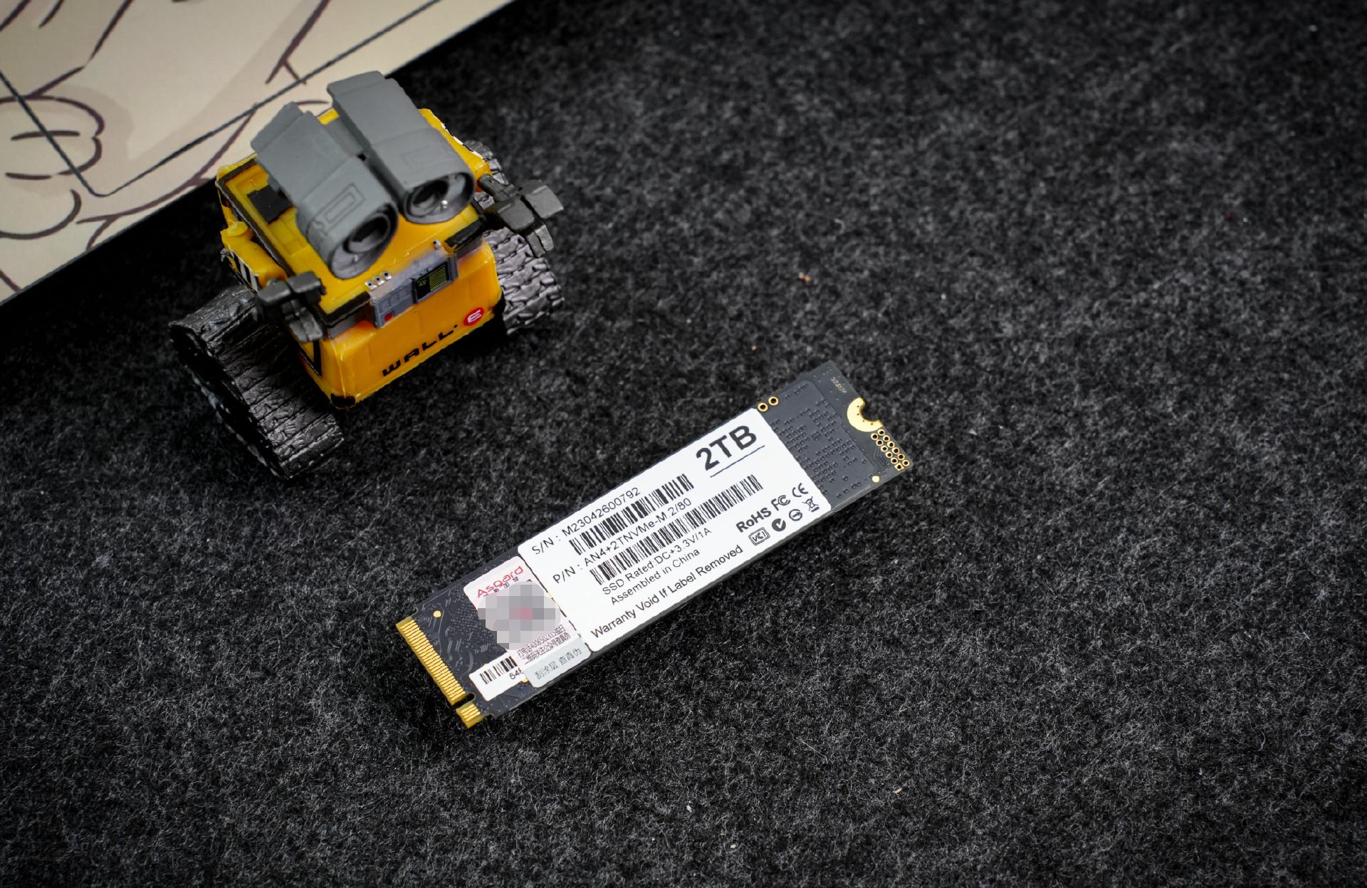 国产固态硬盘阿斯加特,固态p7000z