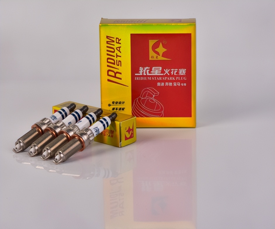 火炬铂金火花塞与ngk火花塞哪个好,火炬铱金火花塞对比ngk普通火花塞