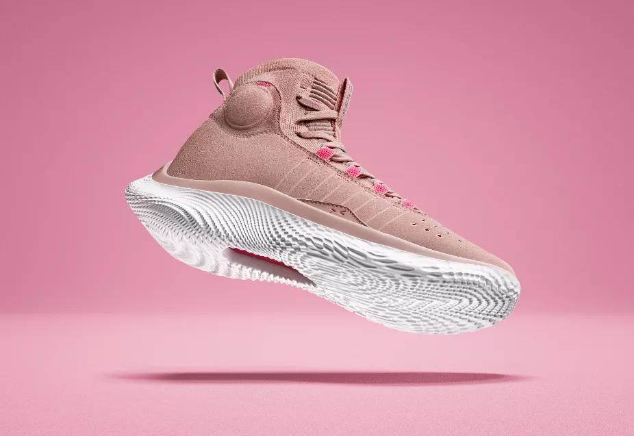 库里四次夺冠数据,库里再夺一冠安德玛