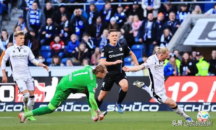 德乙帕德博恩比赛集锦,德乙帕德博恩vs柏林赫塔比赛集锦