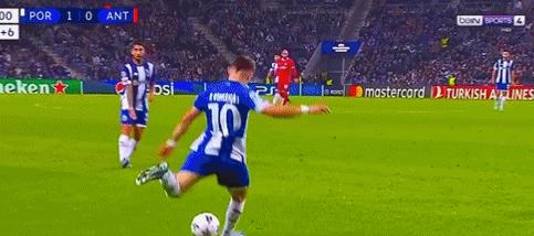 40岁佩佩狂奔半场破坏对手单刀,佩佩再破欧冠纪录