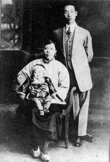 郁达夫古体诗代表作,自古文人墨客多风流